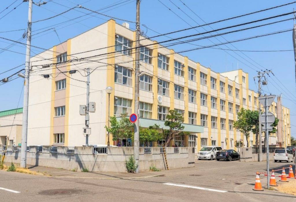札幌市立白石中学校
