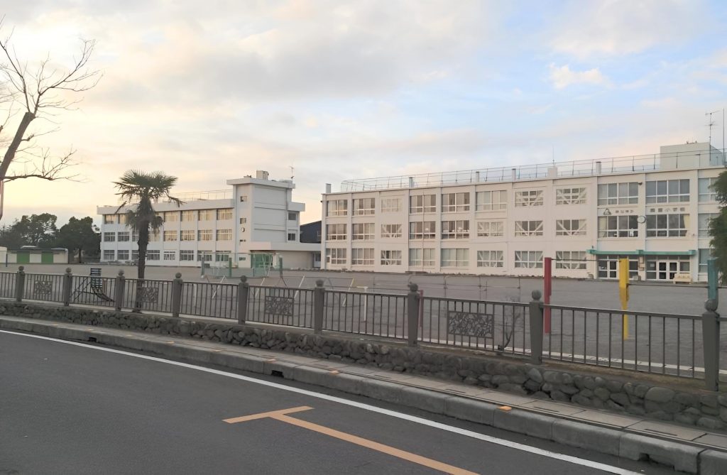 狭山市立奥富小学校