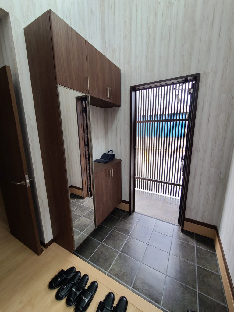 玄関
