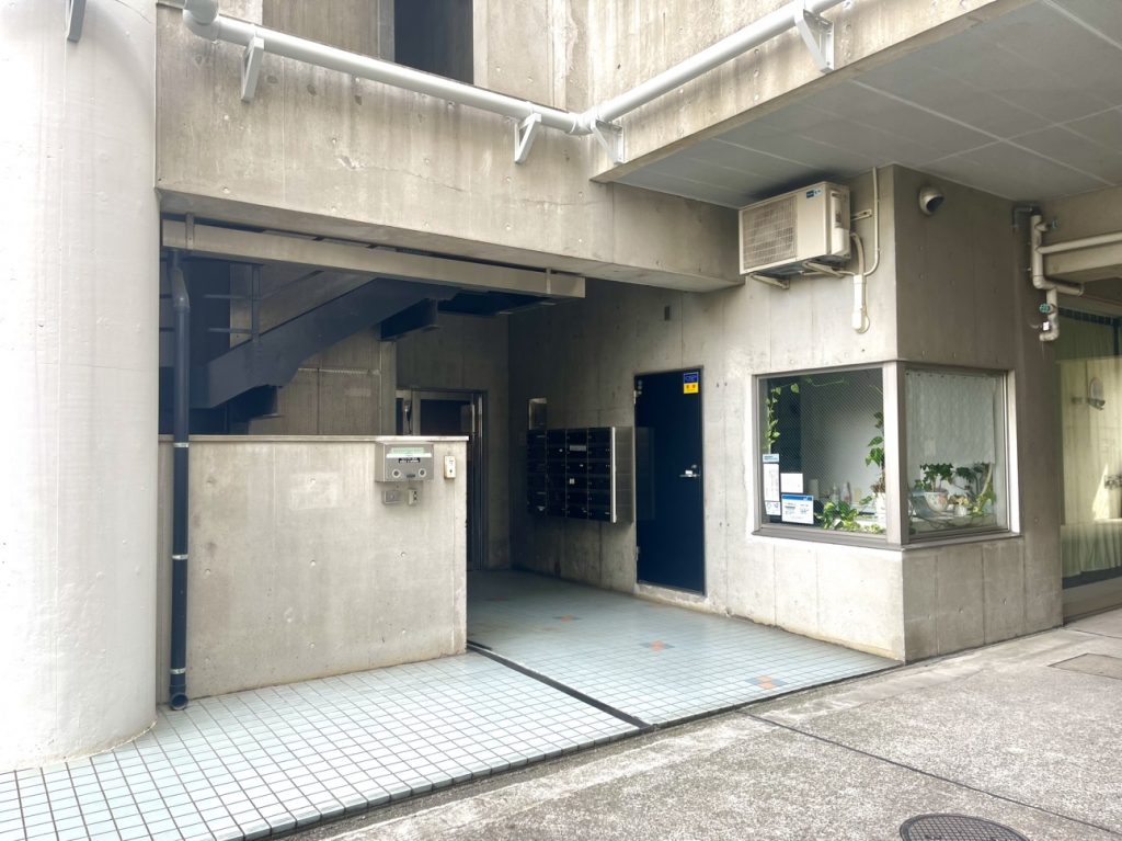 エントランス