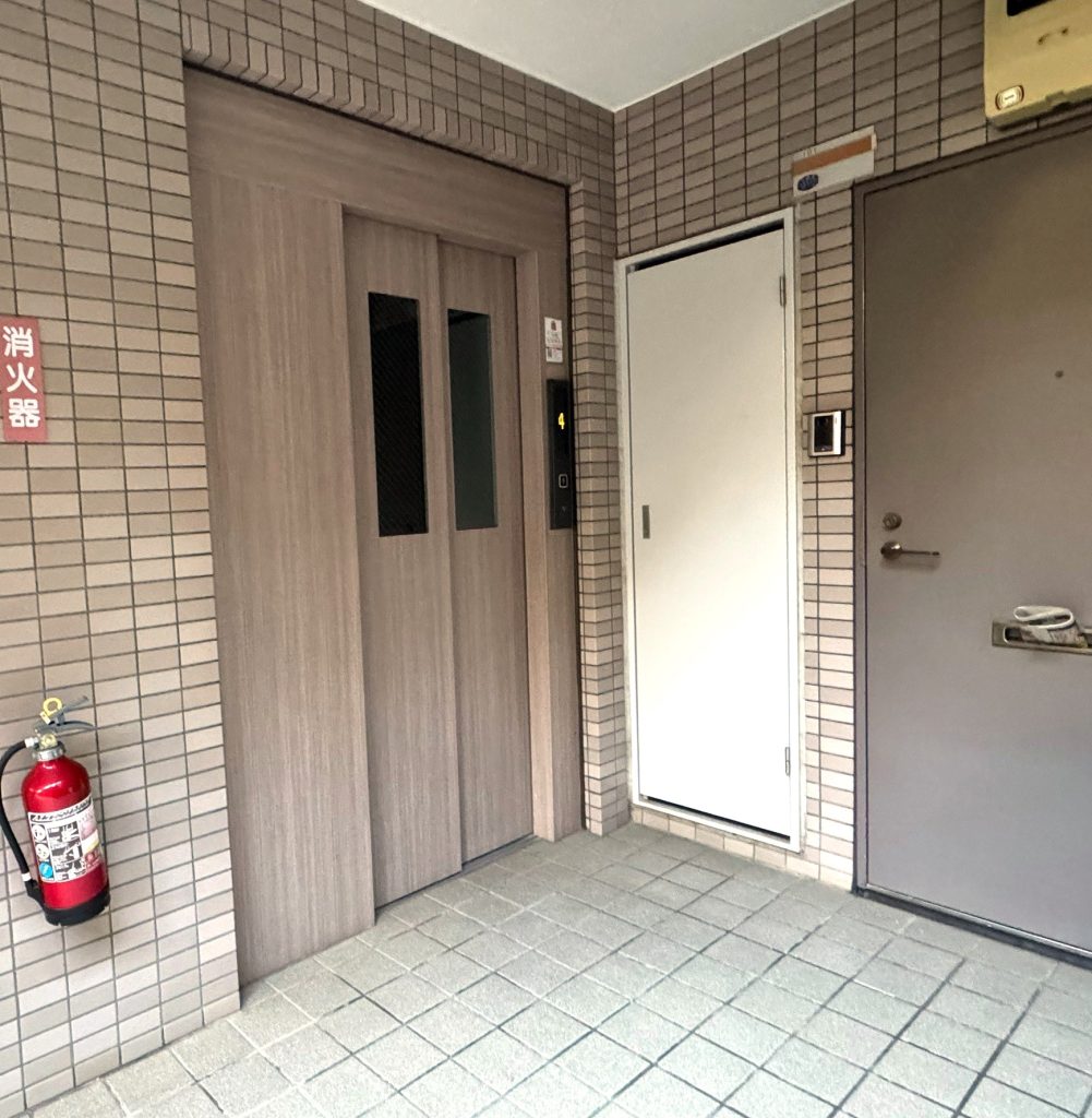 エレベーター